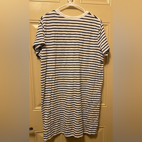 Universal Thread Navy and White Striped V-Neck T-Shirt Dress Size XXL - Picture 5 of 6
